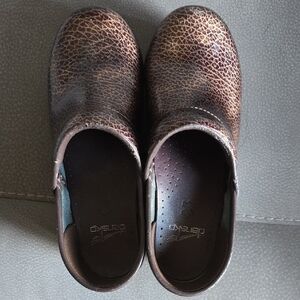 Dansko Textured Brown Leather Clogs